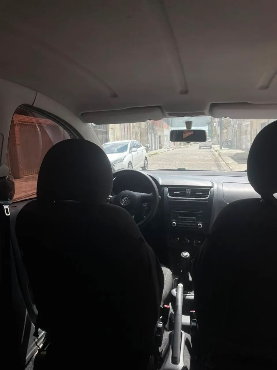 Volkswagen Fox 1.0 MI Total Flex 8V 5P 2013 - Foto 5