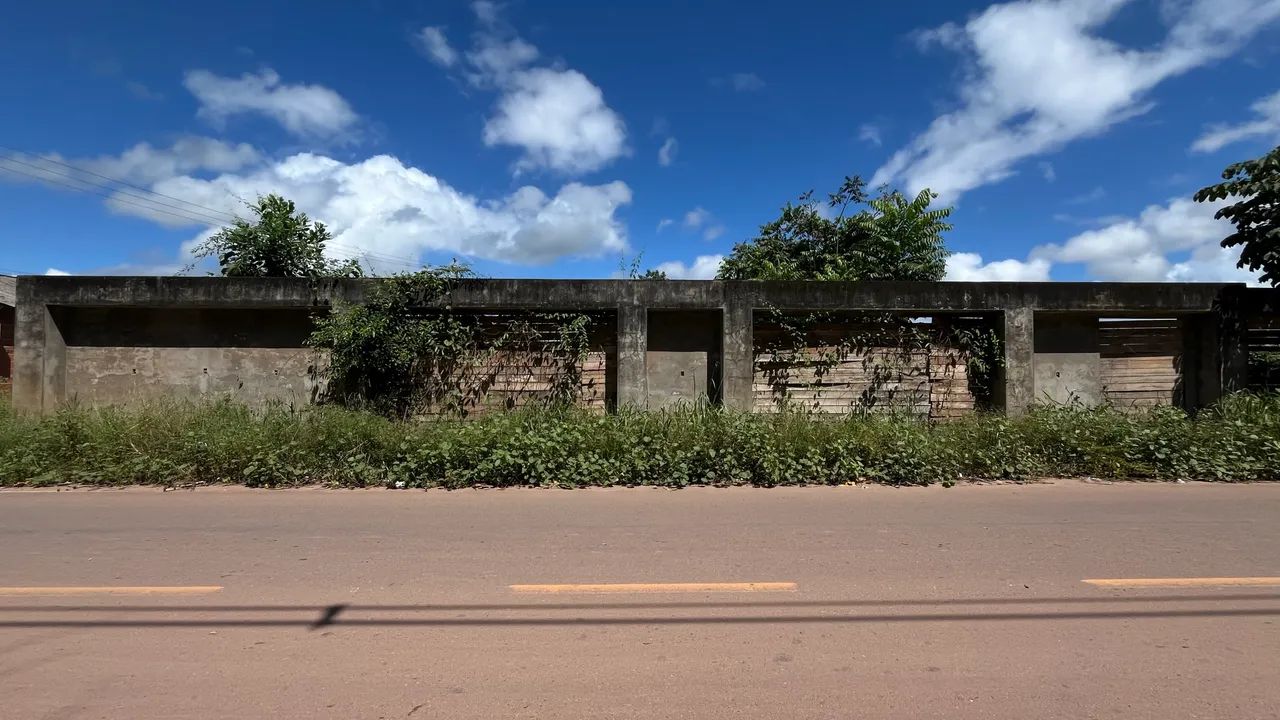 Vende-se Lote na principal do Goiabal