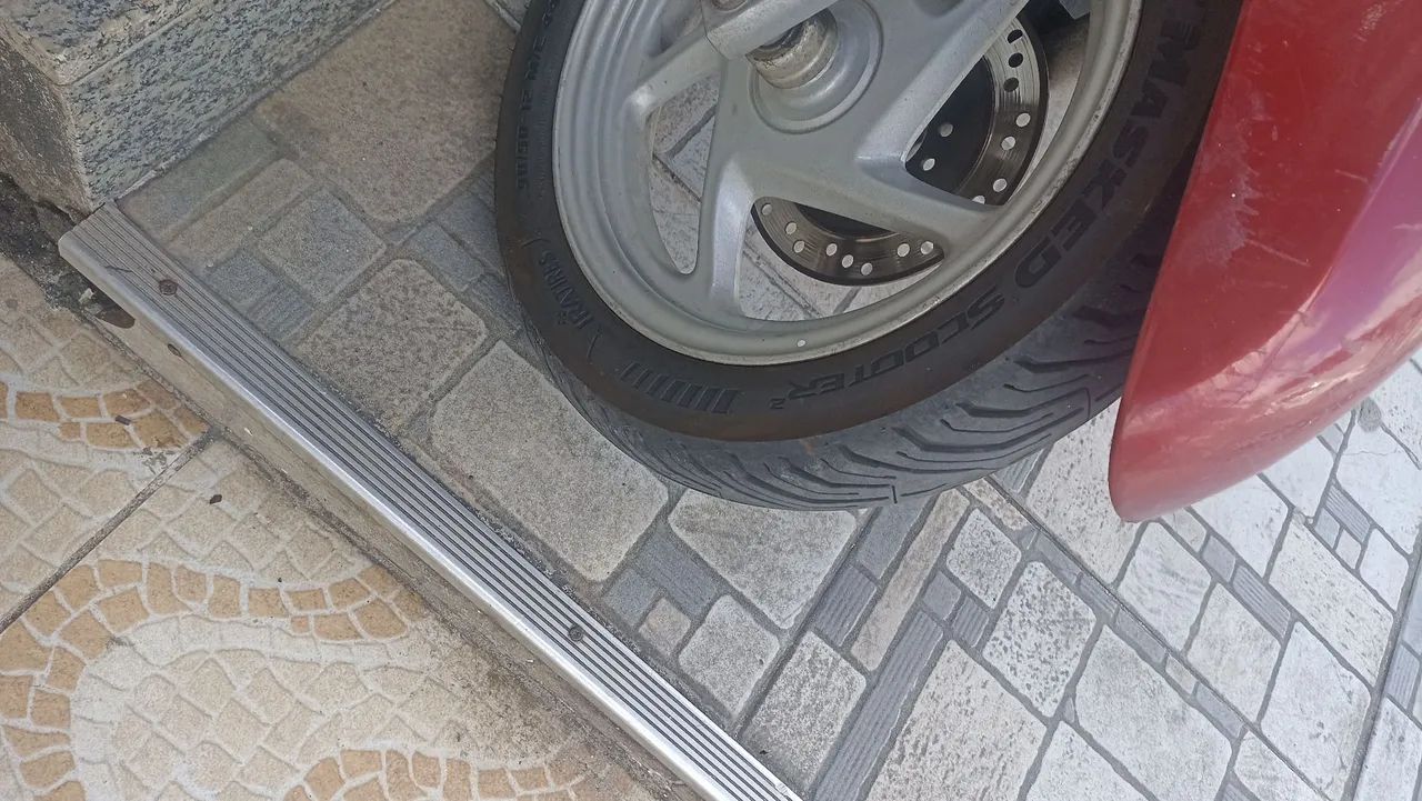 Lead 110 automática  - Foto 4