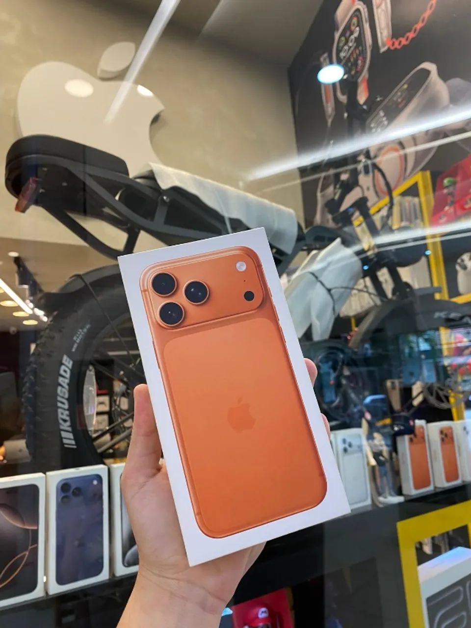 17 PRO MAX 256GB - NOVO COM GARANTIA APPLE - NITEROI 