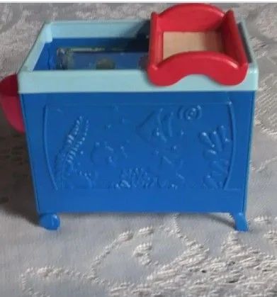 Berço Barbie de brinquedo  - Foto 3