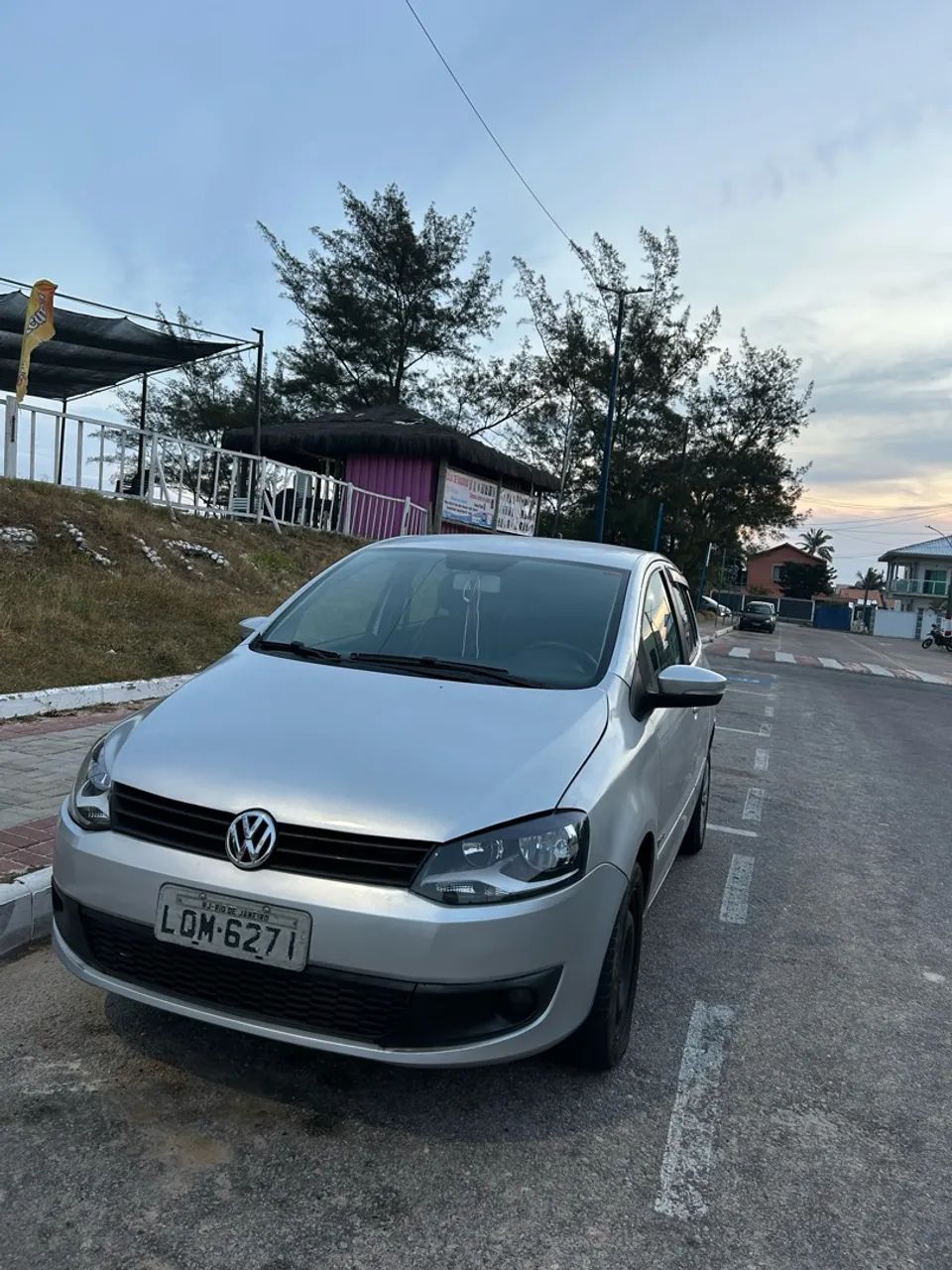 Volkswagen Fox 1.0 MI TOTAL FLEX 8V 3P 2013