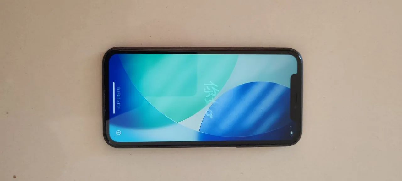 iPhone 11 128gb 75% de bateria sem detalhes 900 reais - Foto 2
