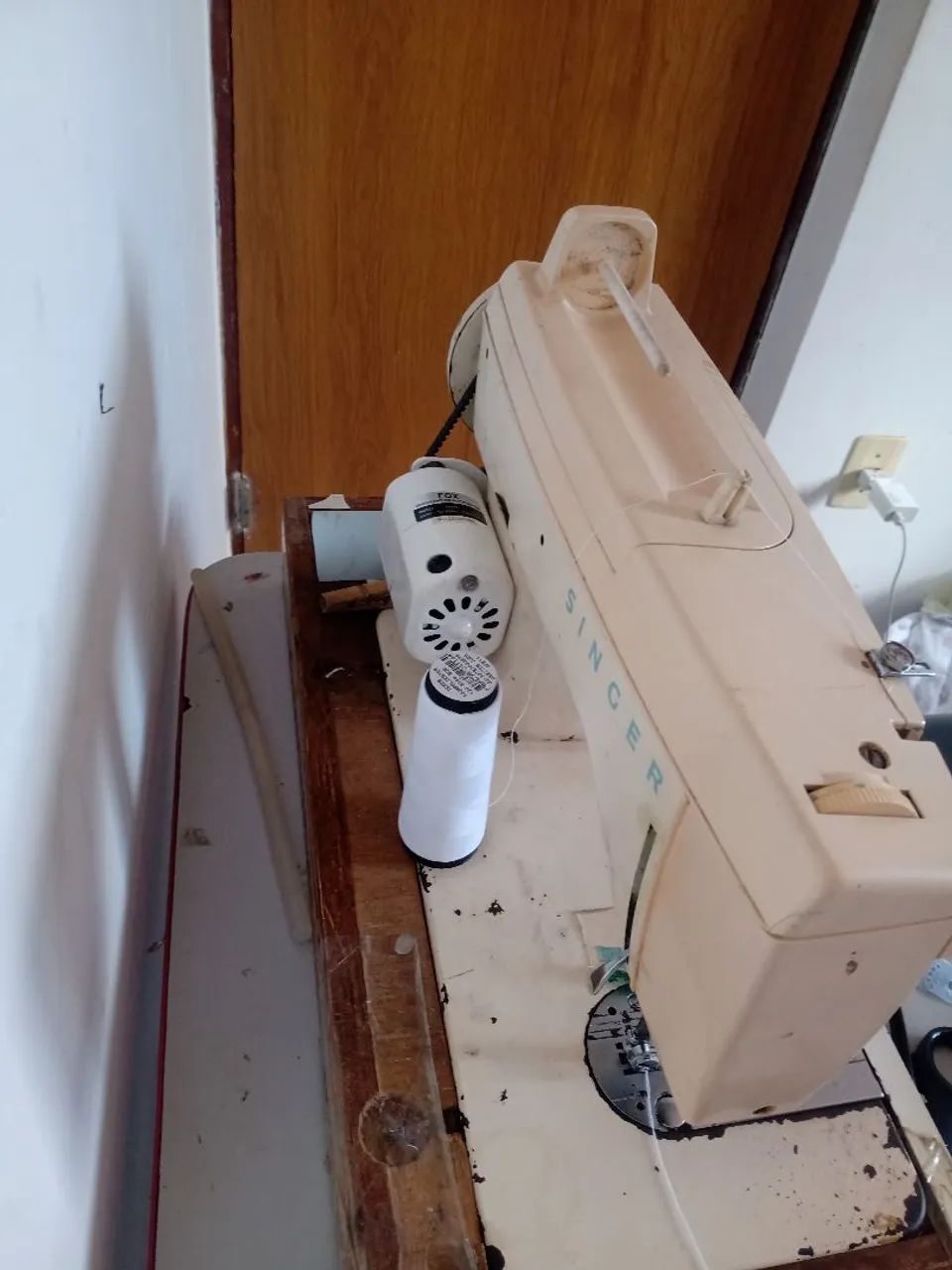 Máquina reta Singer - Foto 2