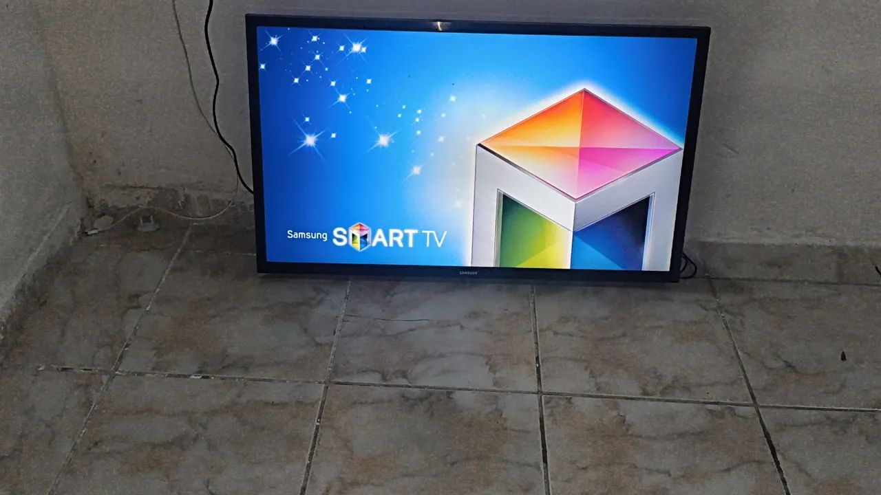 Tv Smart Samsung 32 Polegadas top de Verdade  - Foto 2