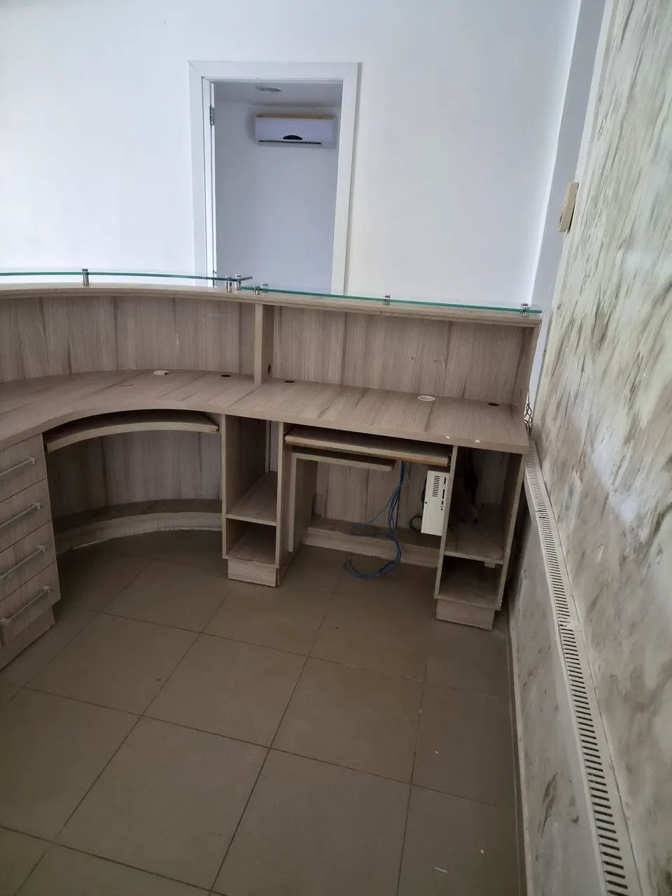 Balcão de recepção  - Foto 3