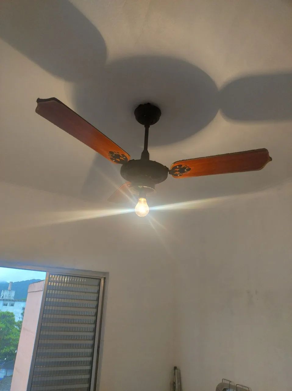 Ventilador de Teto completo 220v. - Foto 4
