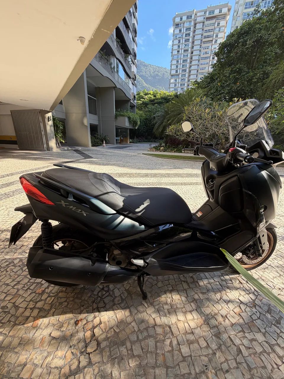 X-Max 250 2023 com 6 mil km - Foto 6