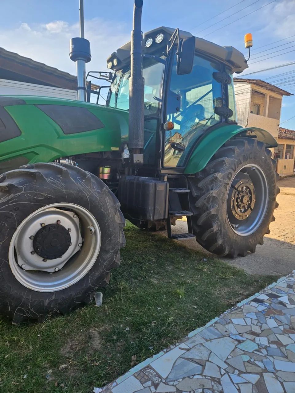 Trator  - Foto 4