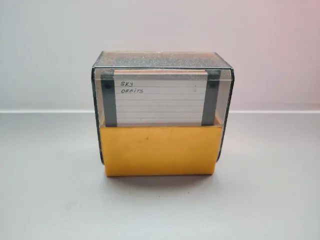 Lote 13 disquetes anos 90 com case