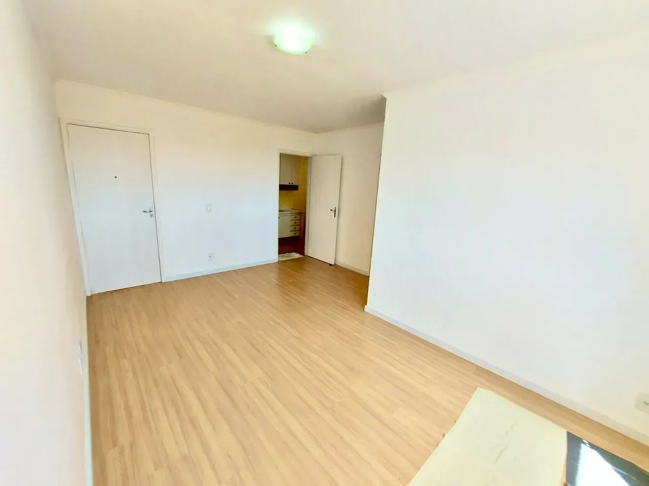 2 Quartos | 77m² | Sala Ampla | Garagem Coberta | Jardim das Paineiras - Foto 2