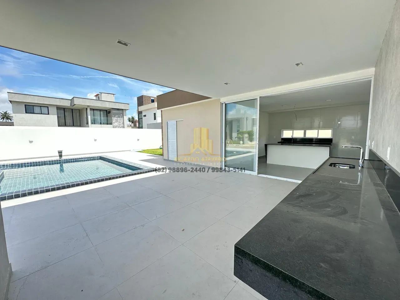 Casa com 05 quartos e piscina, Massagueira - Foto 4
