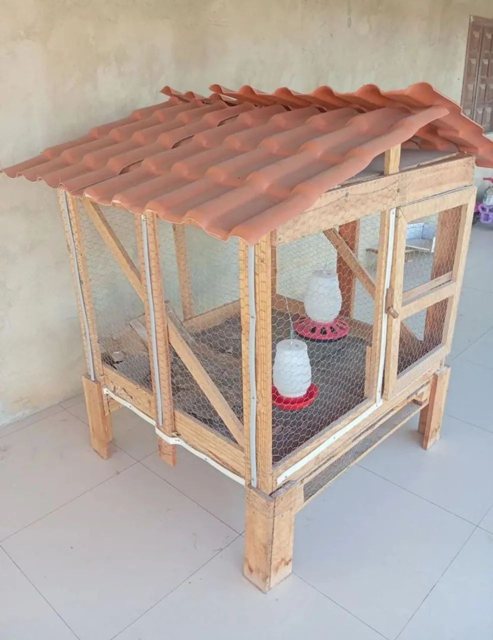 Casinha para pintos - Foto 2