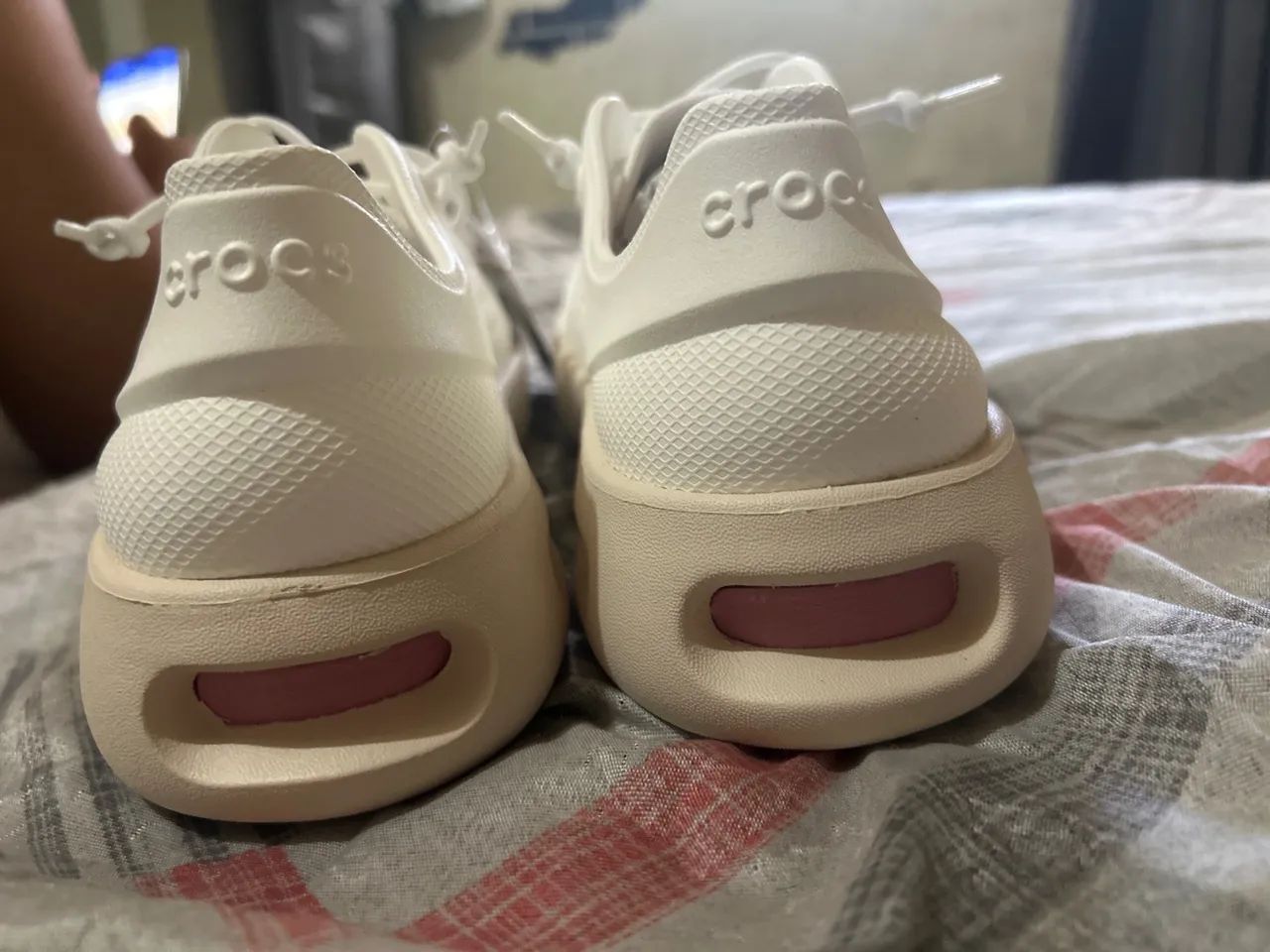 Tênis crocs ORIGINAL  - Foto 4