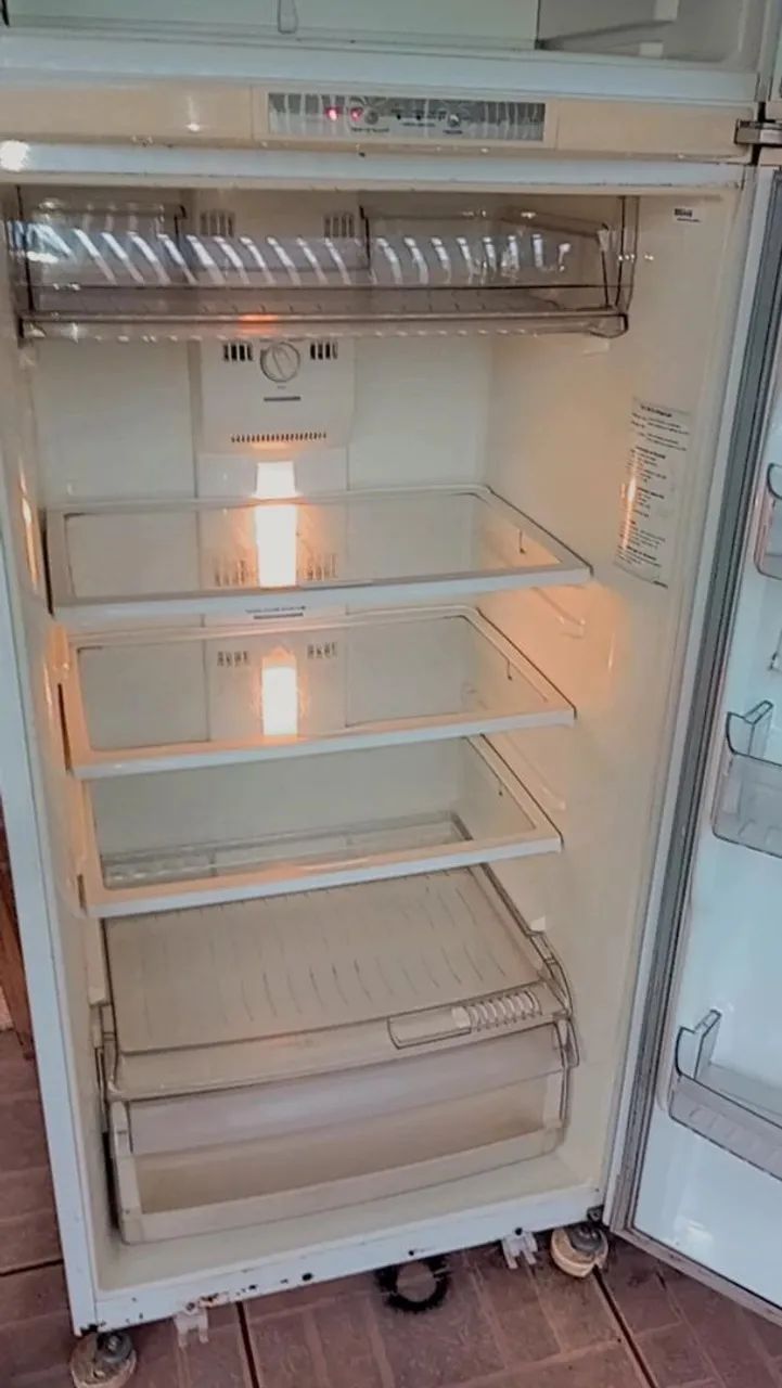 Geladeira Brastemp  - Foto 4