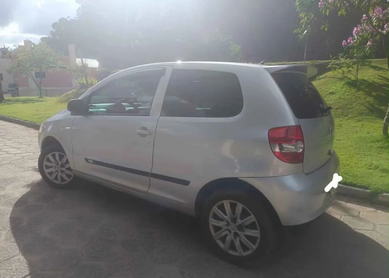Volkswagen Fox Fox City 1.0Mi/ 1.0Mi Total Flex 8V 3p 2010