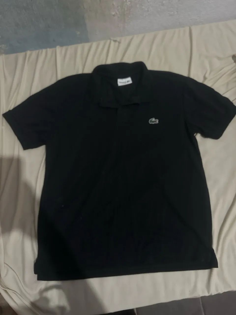 CAMISA POLO PRETA LACOSTE!