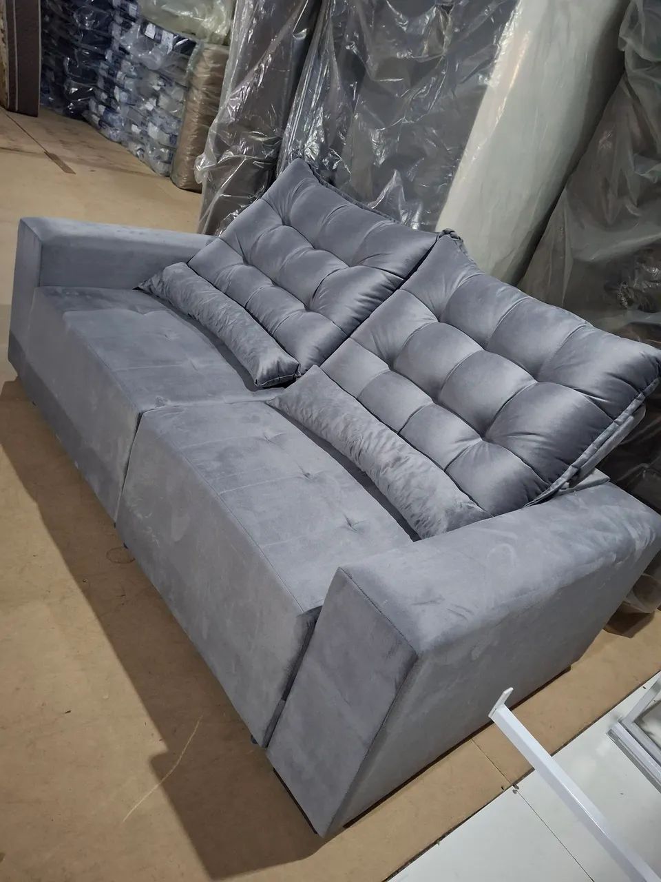 Sofá novo retrátil e reclinável  - Foto 3