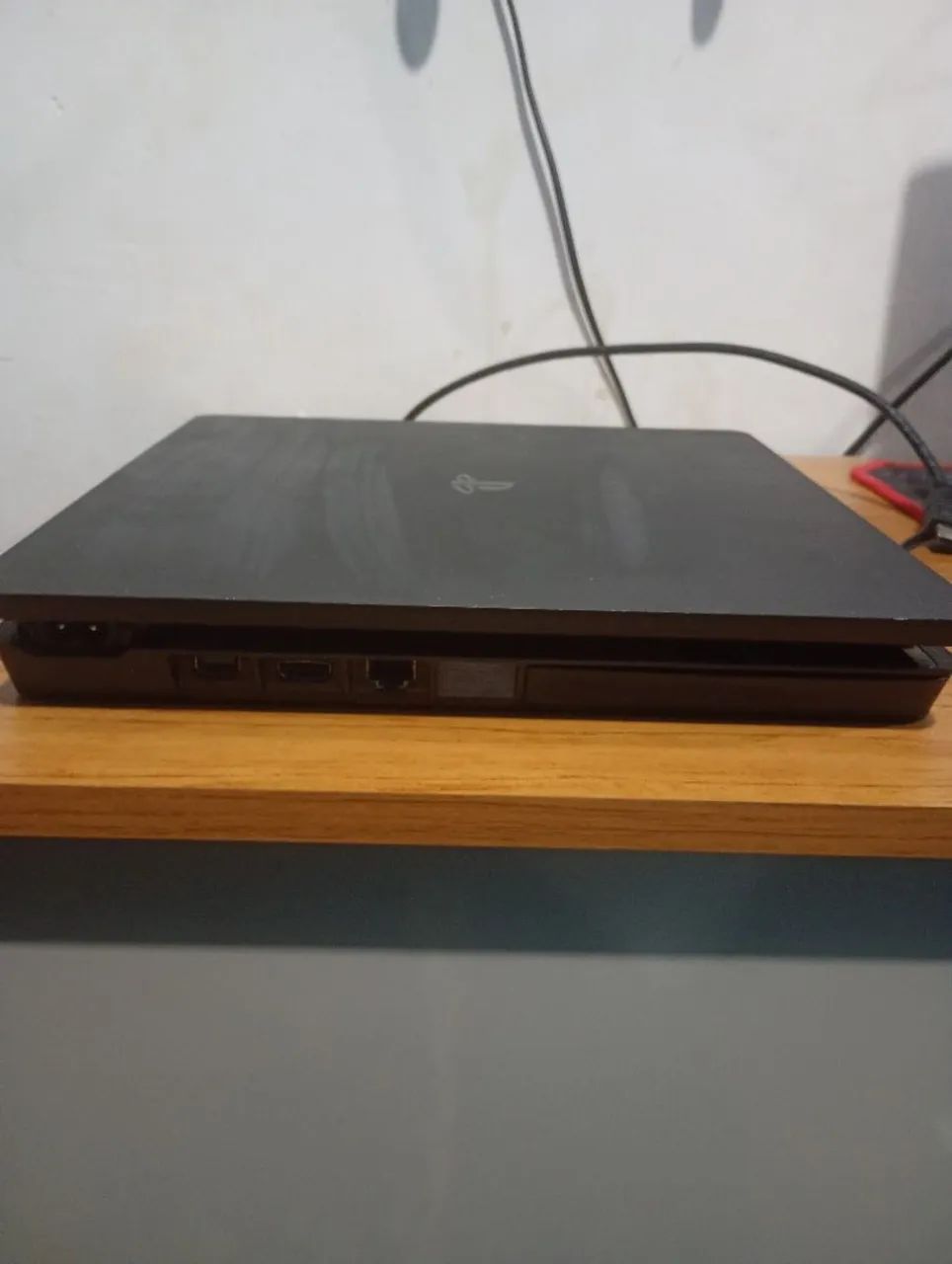 PS4 SLIM 500 GB - Foto 3