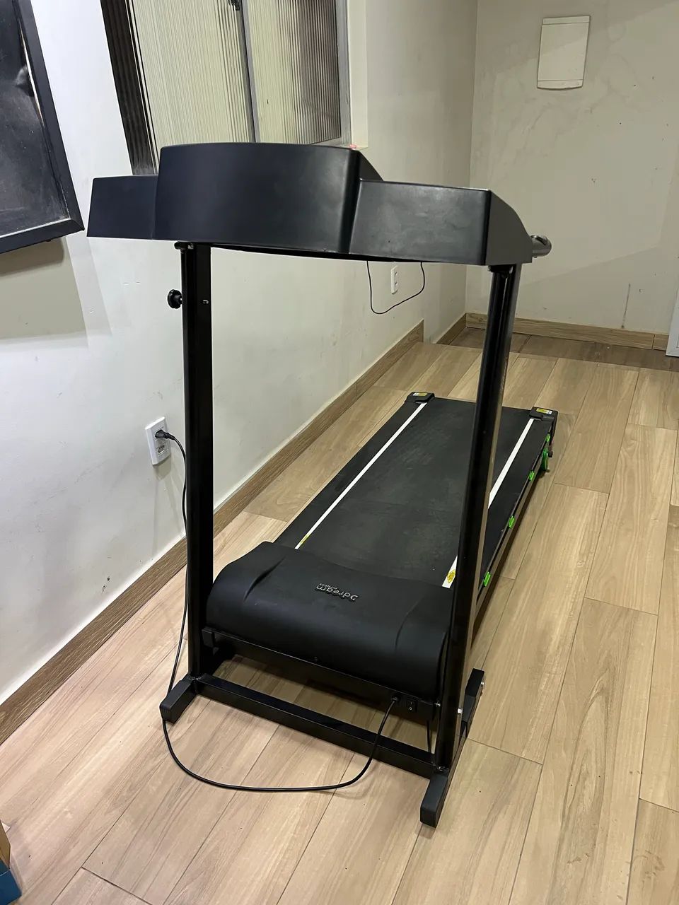 Esteira elétrica Dream Fitness Ergométrica Concept 2.5 cor preto