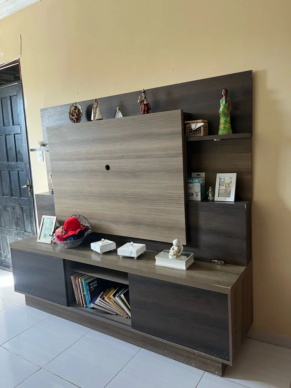 VENDO PAINEL PARA TV COM BANCADA - Foto 2