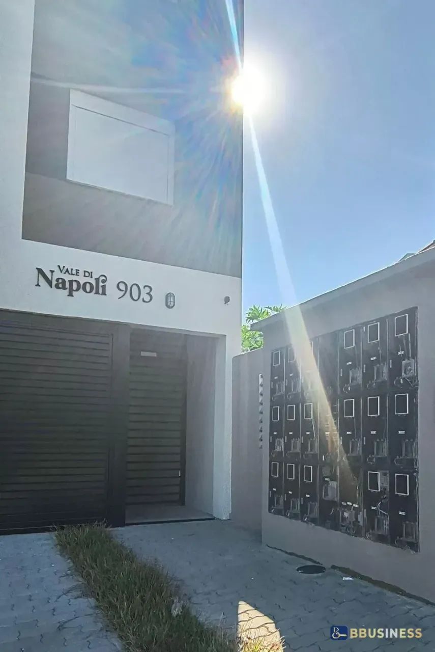 Apartamento à Venda com 2 dormitórios - Foto 2