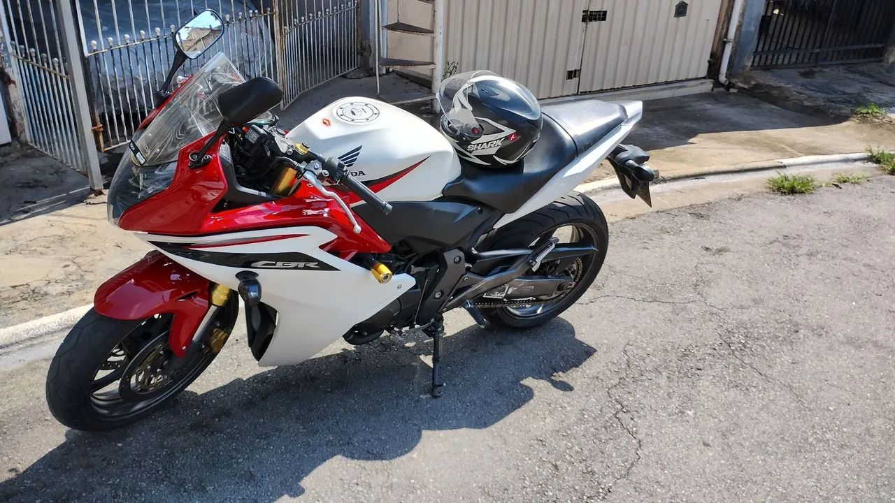CBR 600f - Foto 3