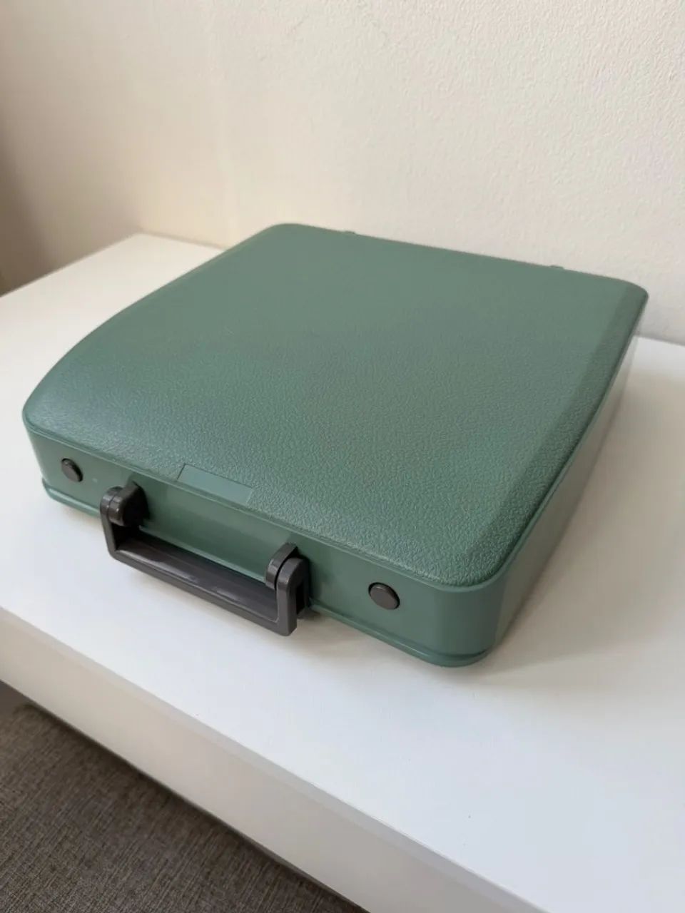 Máquina de Escrever Olivetti Lettera 82 - FUNCIONANDO E REVISADA - Foto 2