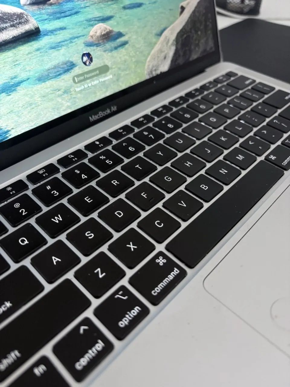 Macbook Air M1 2020 - Foto 5