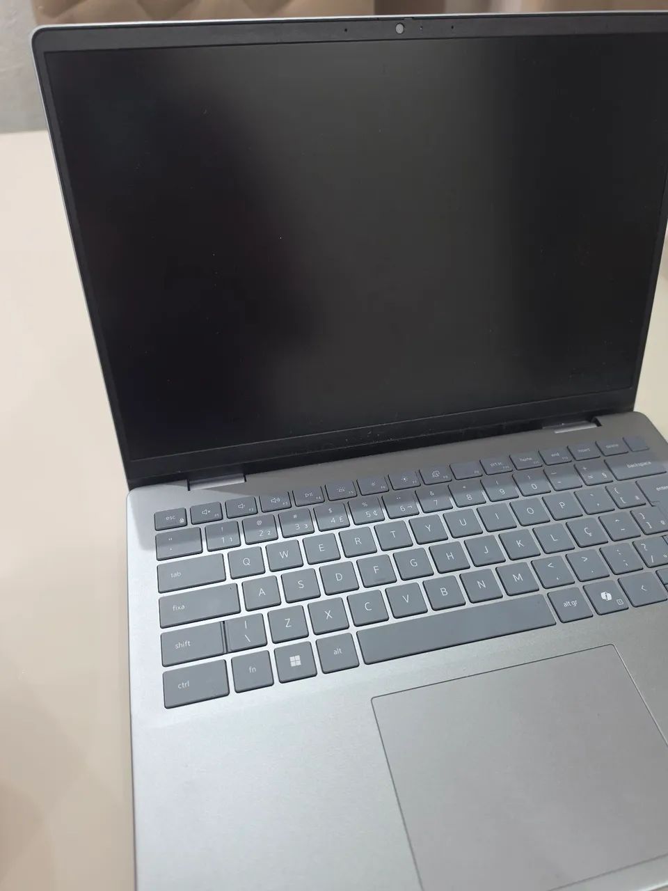 Notebook Dell Inspiron 14 5440 - Core 7 150 U. 32 GB RAM / SSD 512
