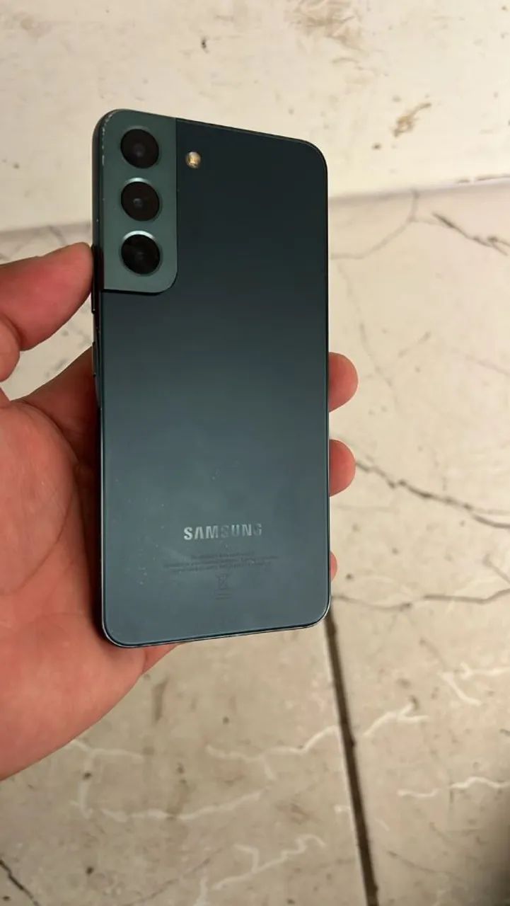 Samsung S22 - Foto 2