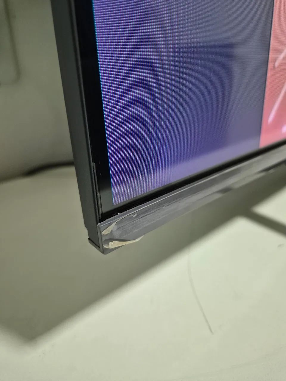 SMART TV TCL 75 POLEGADAS GOOGLE TV COM ALEXA SEMINOVA COM BORDAS NO PLÁSTICO  - Foto 3