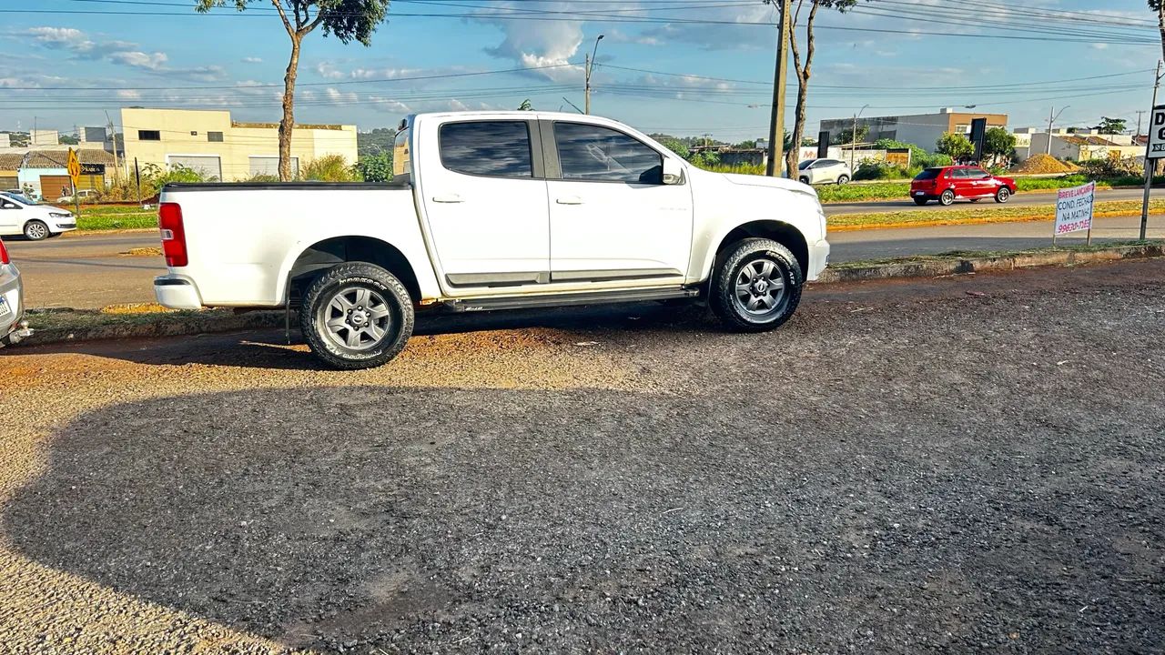 Chevrolet S10 S10 P-Up Advant. 2.4/2.4 MPFI F.Power CD 2016