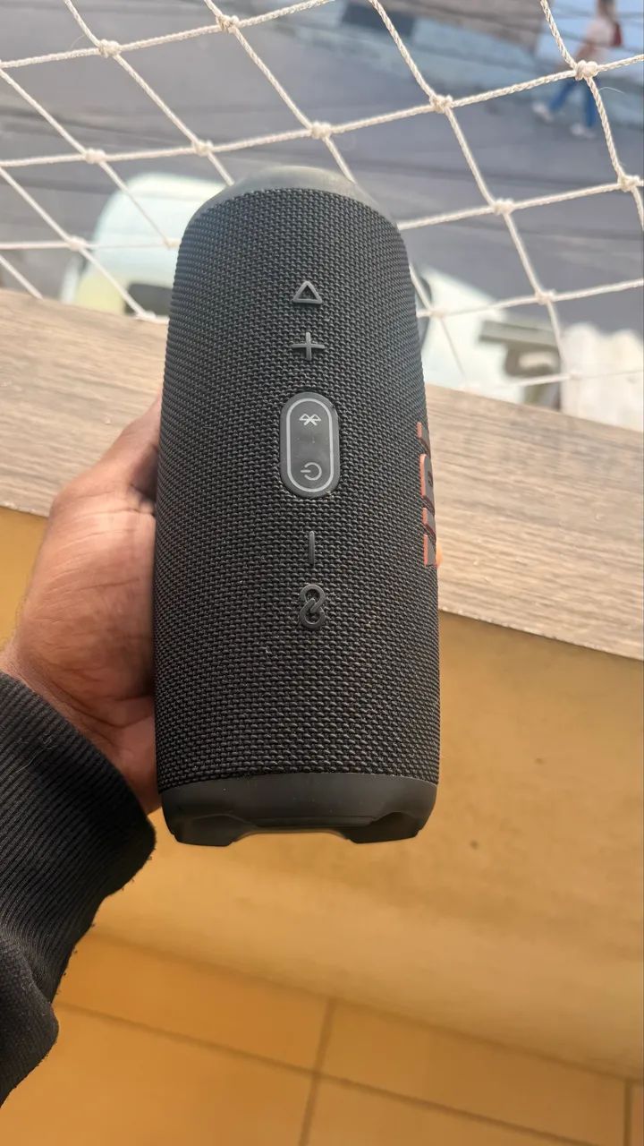 Caixa de Som JBL Charge 5 Bluetooth - Preta (Original / Estado de Nova) - Foto 2