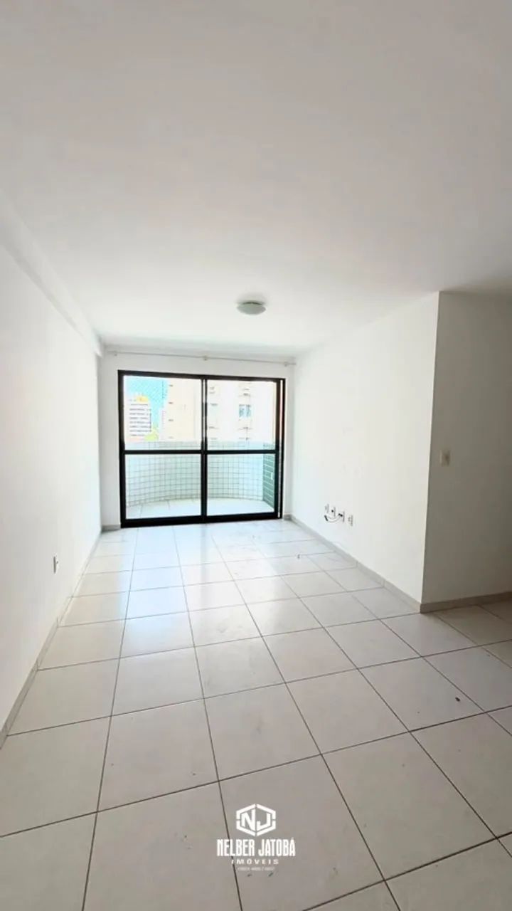 Apartamento em Ponta Verde  2 quartos, 65 m², móveis fixos