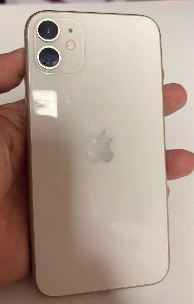 ? iPhone 11 - 128 GB à venda - Foto 4