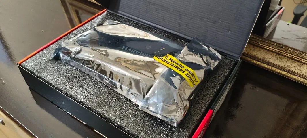 Gigabyte RX 570 4Gb - Foto 2