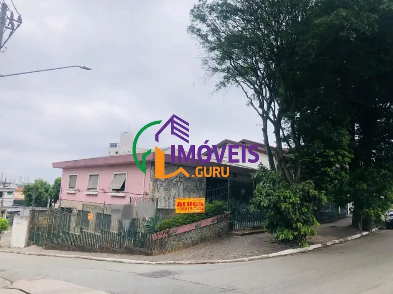 CASA ASSOBRADADA - CAMBUCI - SP