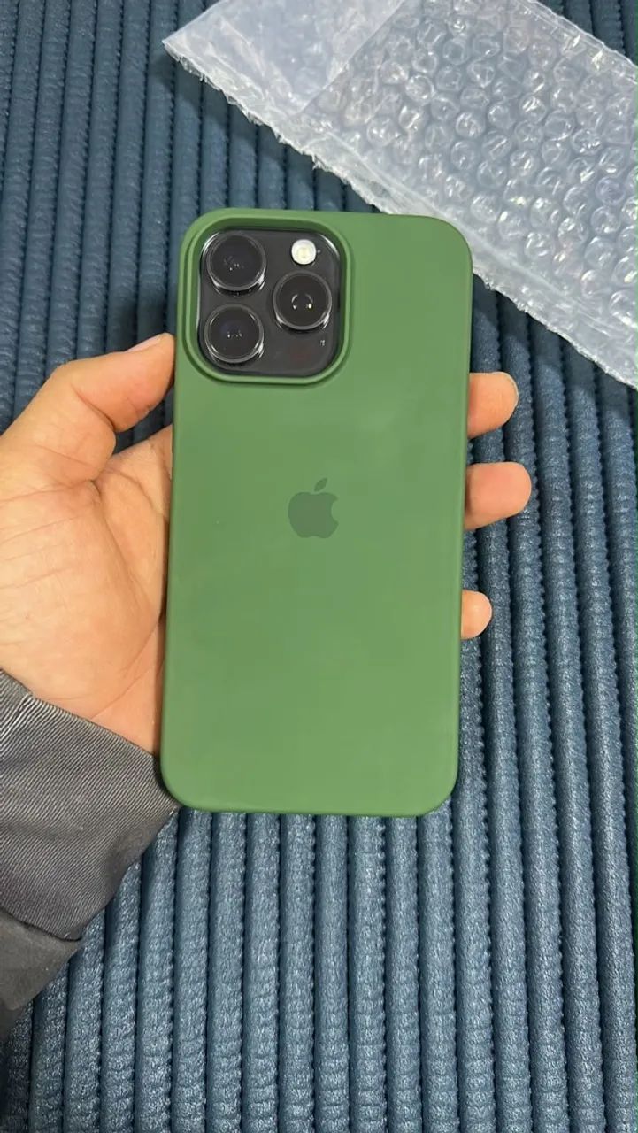 Vendo iPhone 15 pro Max 256 gb todo original  - Foto 3