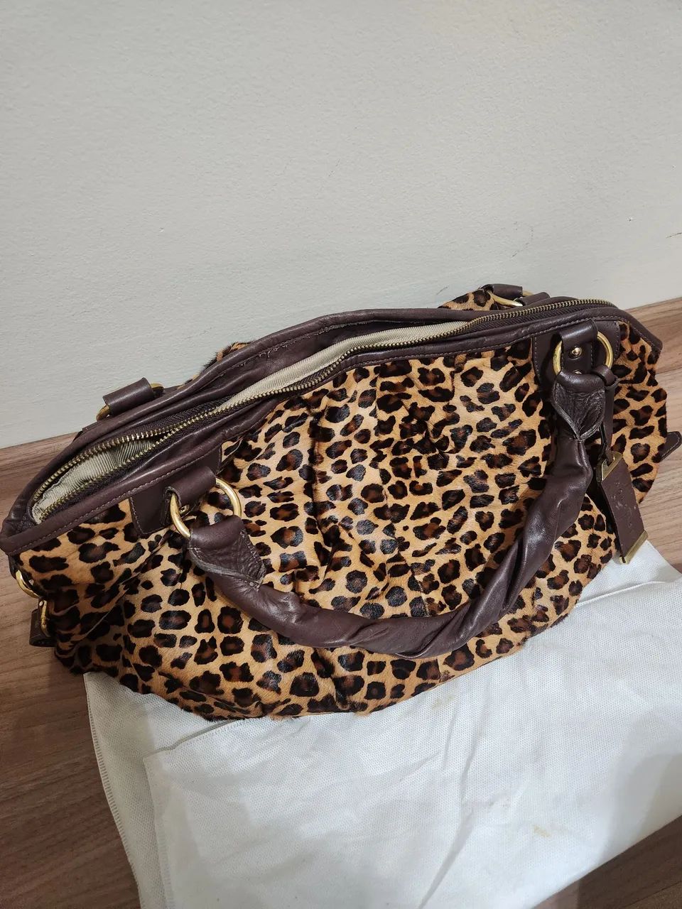 Bolsa de couro animal print