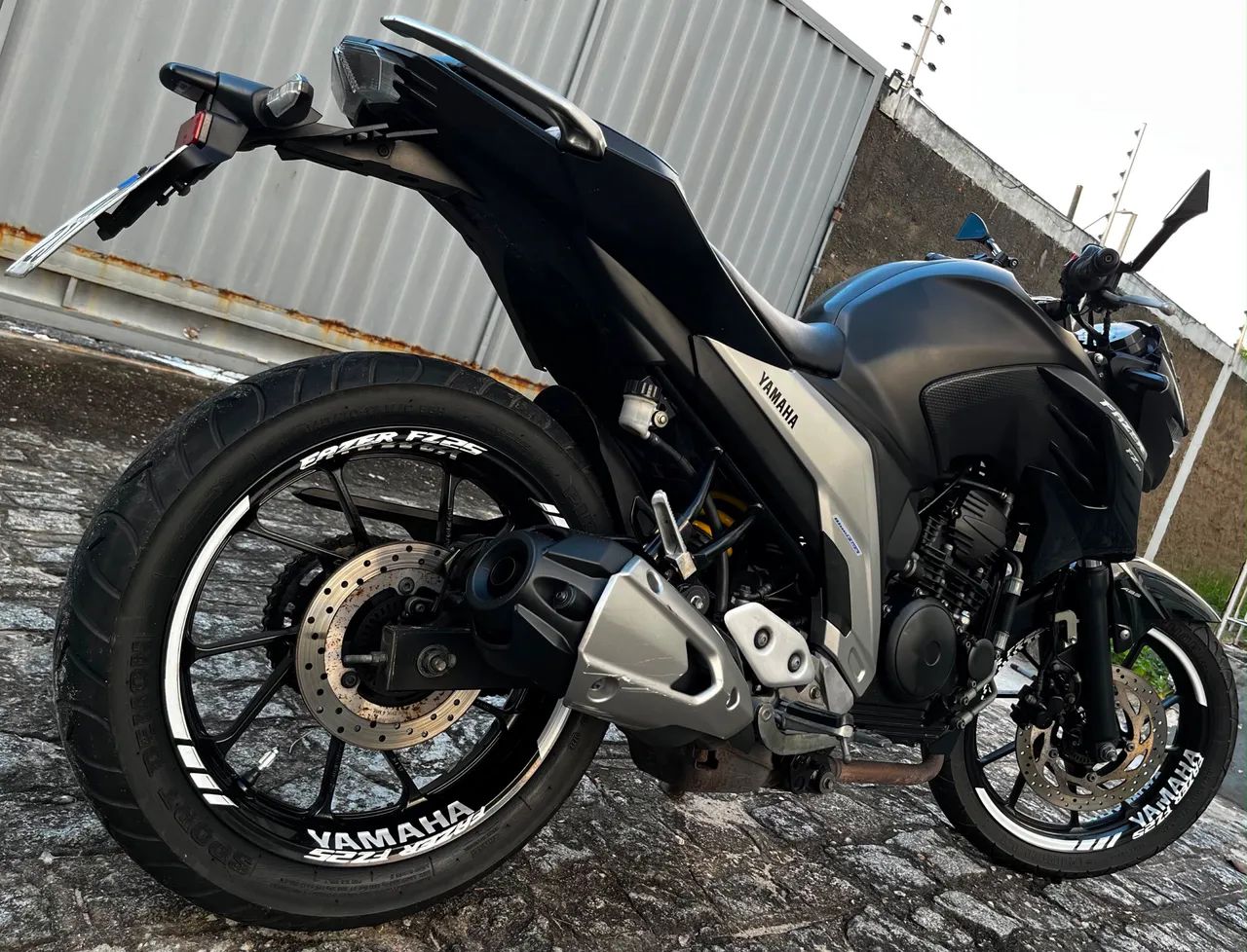 FAZER 250 SEMINOVA
