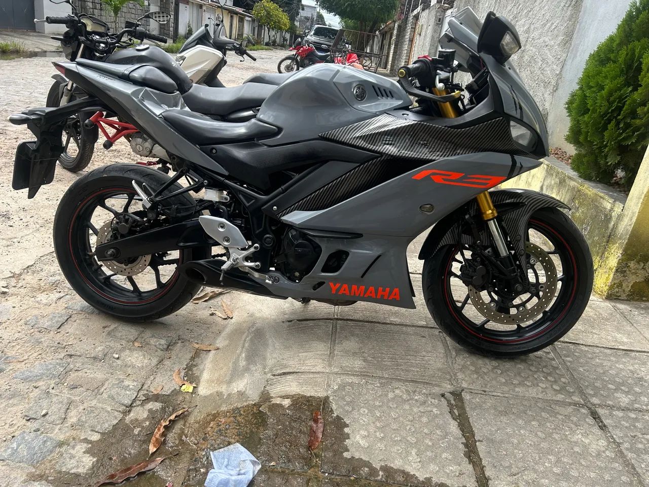 Vendo R3 2021 Exclusiva
