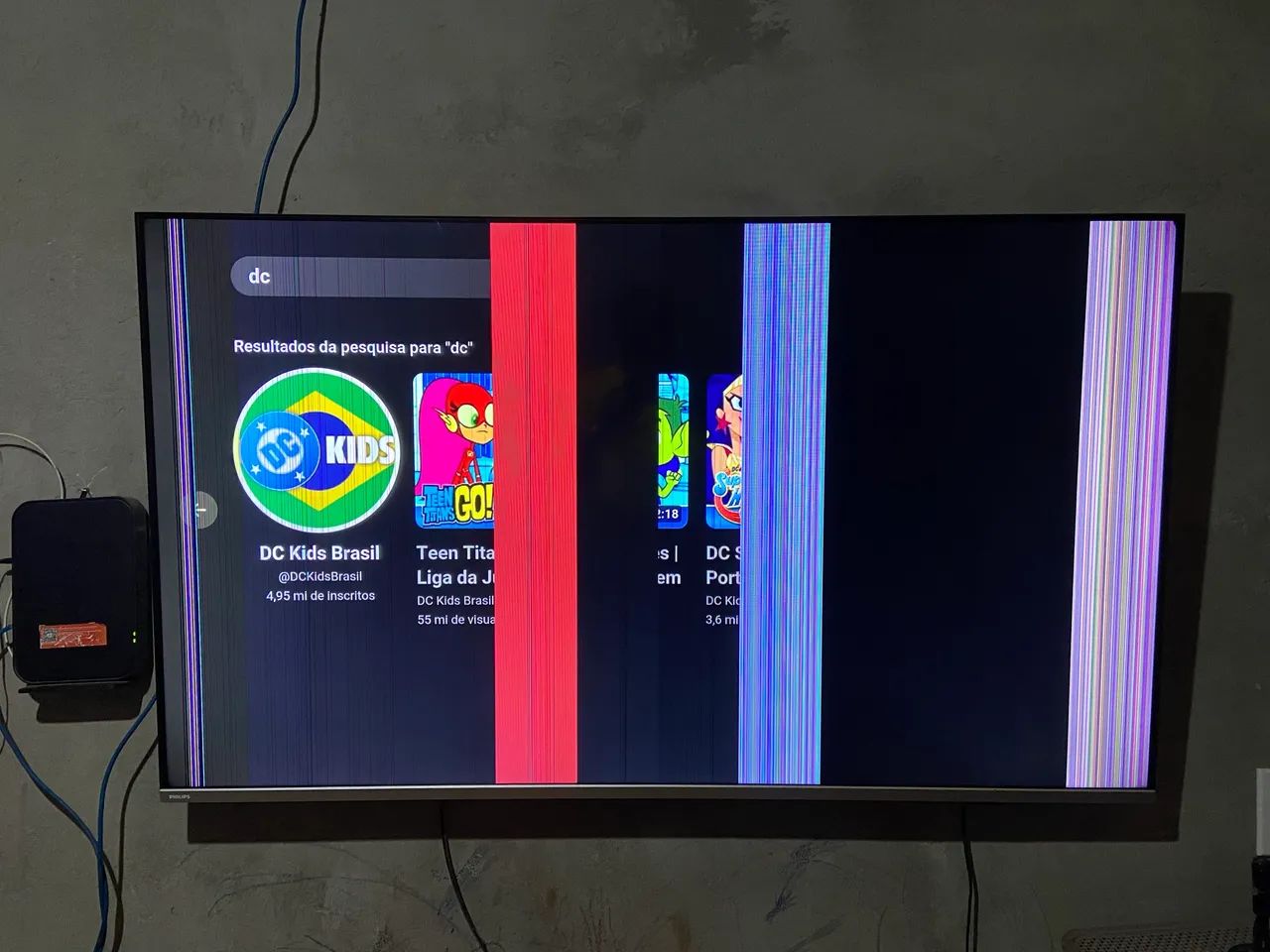 Philips Smart TV LED 4K de 58 (com defeito)