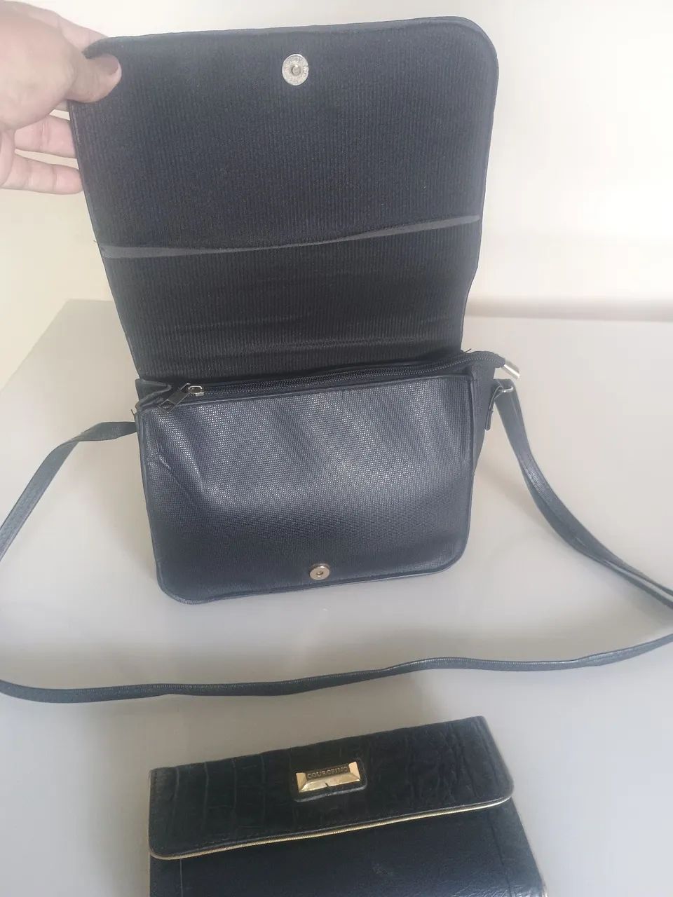Bolsa e carteira em bom estado  - Foto 4