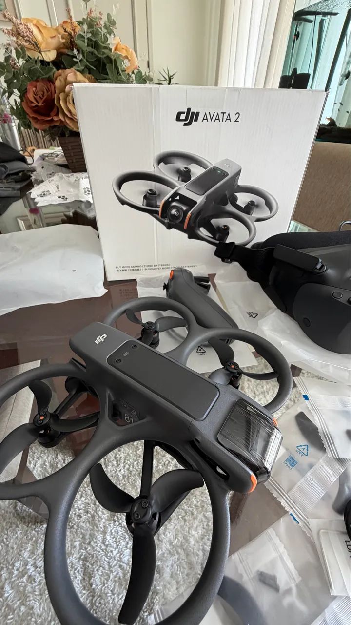 Drone DJI Avata 2 - Fly Smart Combo com óculos N3 e controle Motion 3 - Foto 4