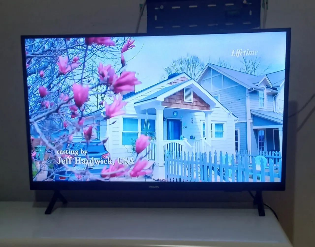 TV SMART 32 POLEGADAS EM EXCELENTE ESTADO 