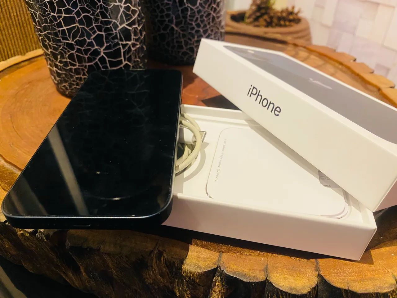 iPhone 13 Preto 128gb com caixa  - Foto 4
