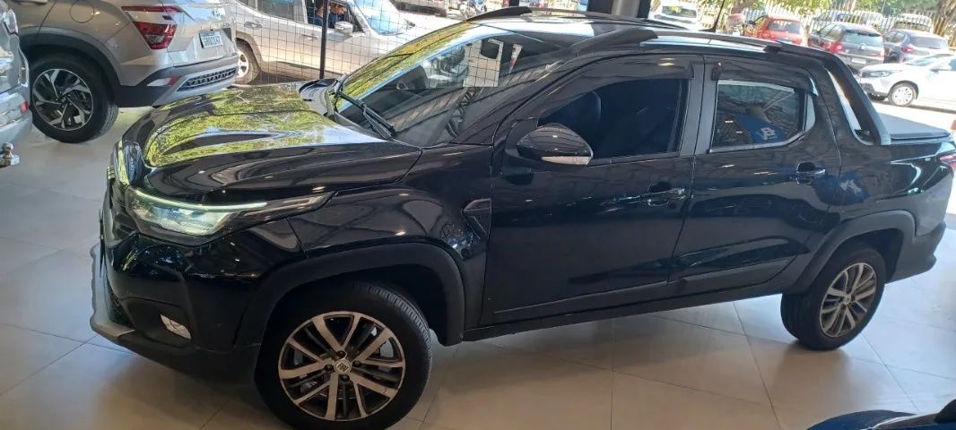 Fiat Strada Volcano 1.3 Flex 8V CD Aut. 2023 - Foto 5