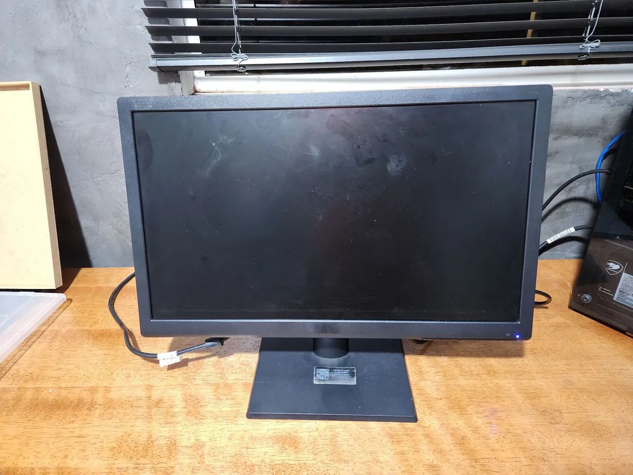 Monitor 18.5   HP 19B403064747145318401