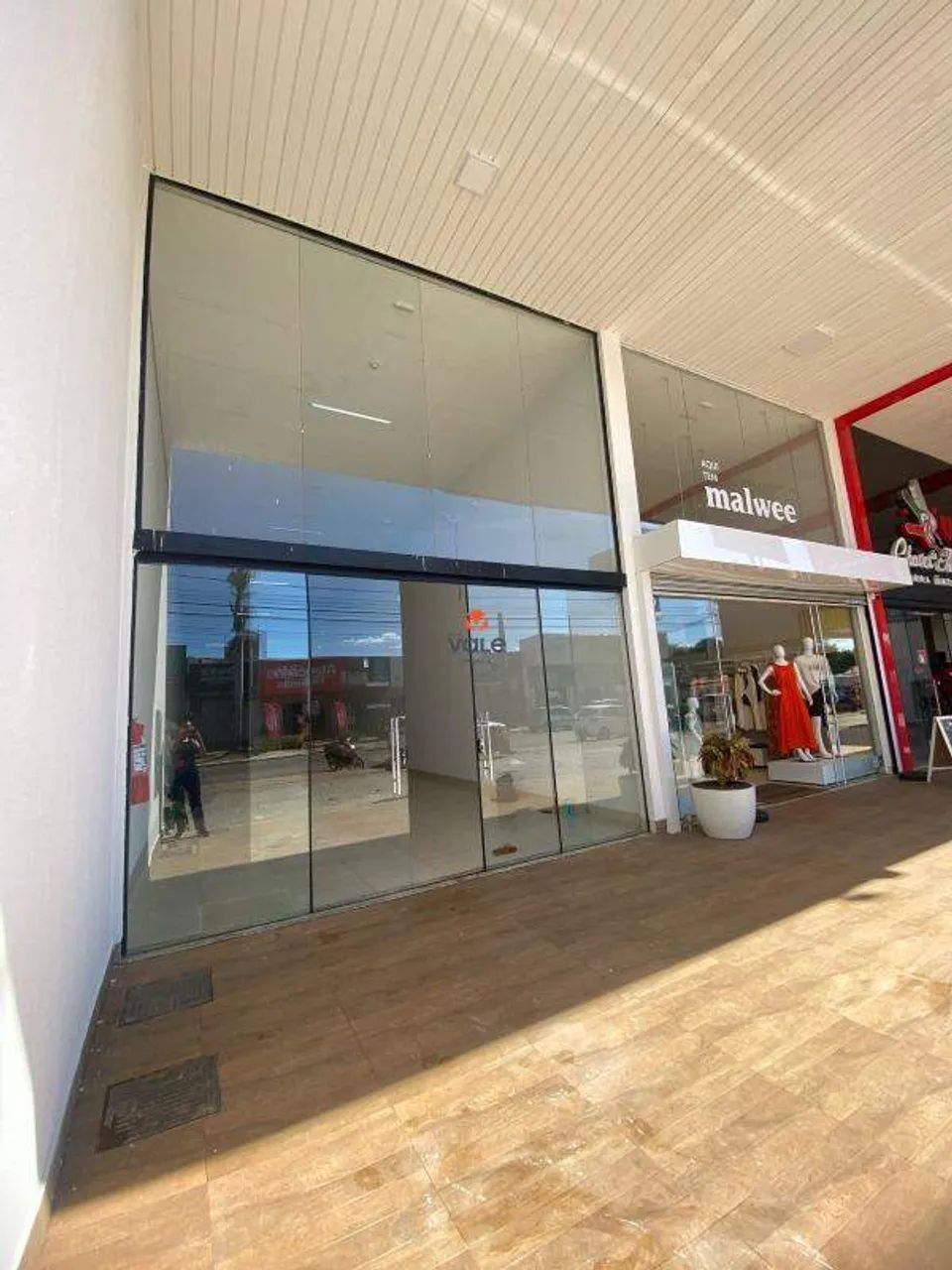 SALA COMERCIAL PARA LOCAÇÃO | 104 SUL - Foto 3
